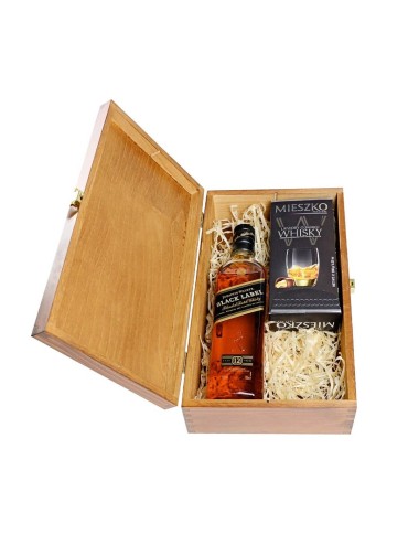 JOHNNIE WALKER BLACK LABEL 12YO WHISKY 0,7L 40% W SKRZYNCE DREWNIANEJ + CZEKOLADKI