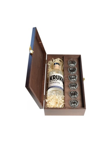 KRUK WÓDKA Z POLSKIEGO ŻYTA 0,5L 41,6% W SKRZYNCE DREWNIANEJ + 6 KIELISZKÓW