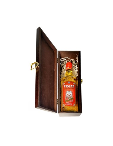 TISCAZ GOLD TEQUILA 0,7L 35% W SKRZYNCE DREWNIANEJ