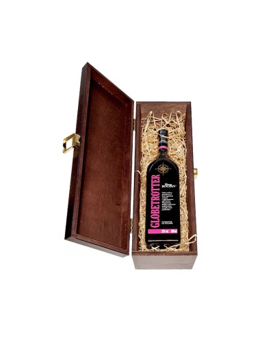 CZARNY BOCIAN GLOBETROTTER LIKIER 0,5L 35% W SKRZYNCE DREWNIANEJ