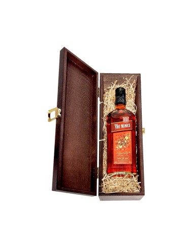THE NINES APERITIF LIKIER ZIOŁOWY 0,5L 35% W SKRZYNCE DREWNIANEJ