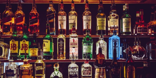 Dobra whisky do 200 zł - jaką kupić?